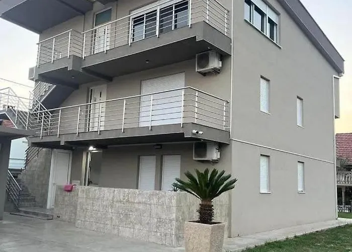 Huzur Ve Güven Podgoriçe