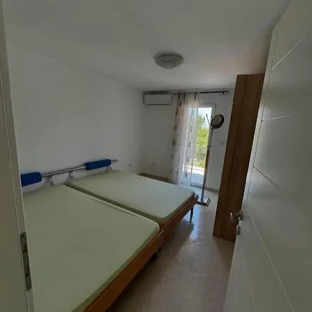 Huzur Ve Gueven * Podgorica